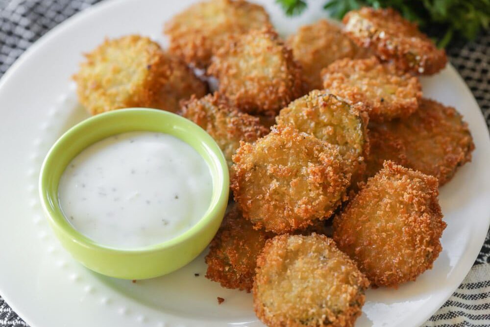 Crispy fried pickles served with ranch dipping sauce.